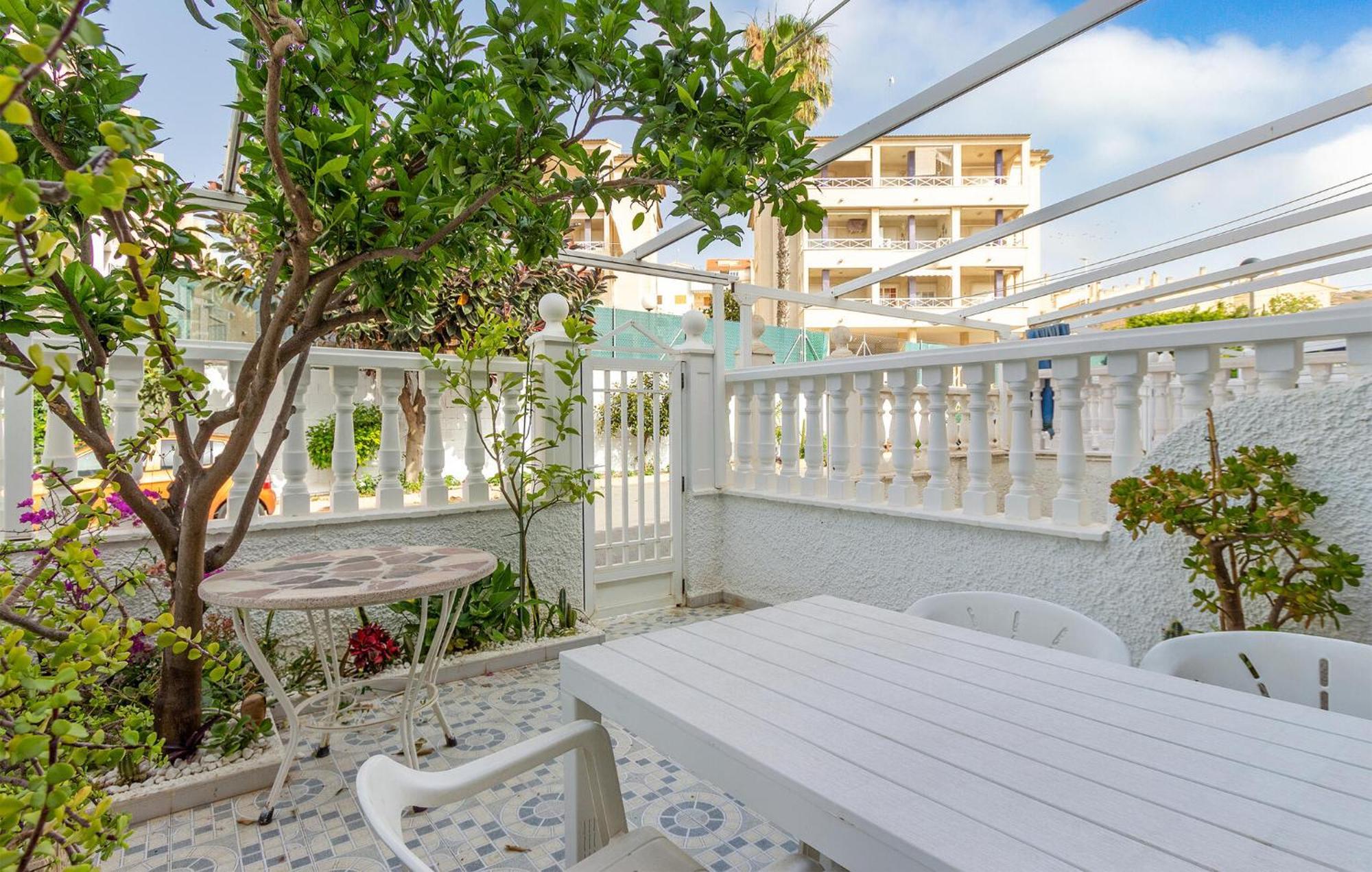 2 Bedroom Awesome Home In Santa Pola Exterior foto